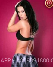 吹裙子美女截图3